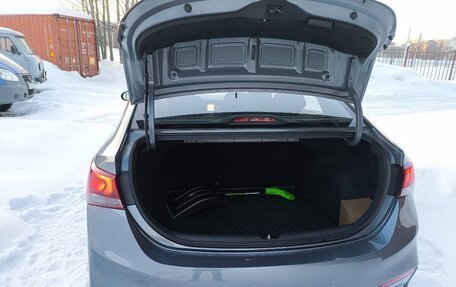 Hyundai Solaris II рестайлинг, 2018 год, 1 630 000 рублей, 7 фотография