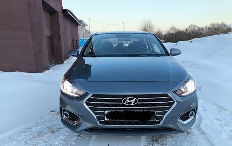 Hyundai Solaris II рестайлинг, 2018 год, 1 630 000 рублей, 2 фотография