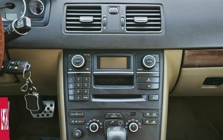 Volvo XC90 II рестайлинг, 2011 год, 1 620 000 рублей, 16 фотография