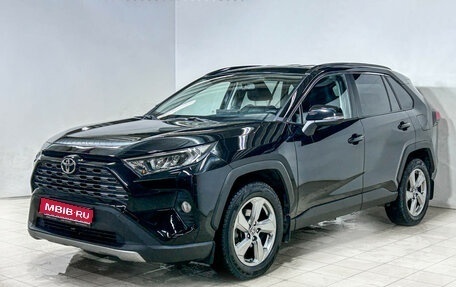 Toyota RAV4, 2020 год, 3 297 000 рублей, 1 фотография