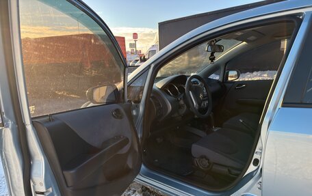 Honda Jazz I рестайлинг, 2006 год, 600 000 рублей, 15 фотография