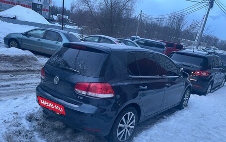 Volkswagen Golf VI, 2011 год, 650 000 рублей, 2 фотография