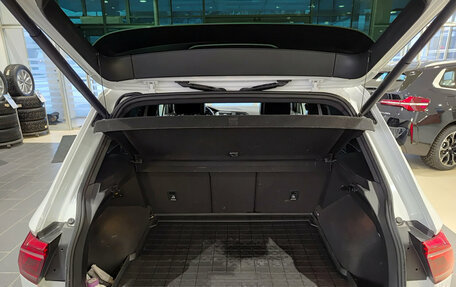 Volkswagen Tiguan II, 2021 год, 3 450 000 рублей, 12 фотография