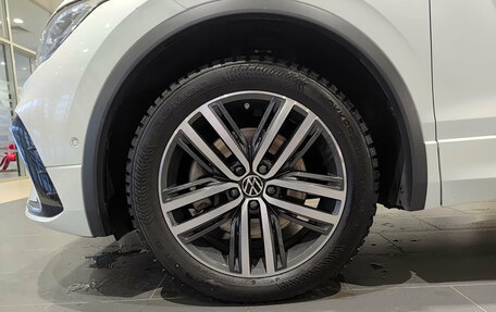 Volkswagen Tiguan II, 2021 год, 3 450 000 рублей, 22 фотография