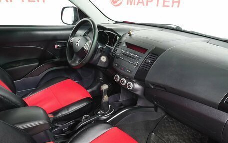 Mitsubishi Outlander III рестайлинг 3, 2008 год, 799 000 рублей, 10 фотография