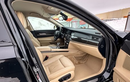 BMW 7 серия, 2015 год, 2 350 000 рублей, 12 фотография