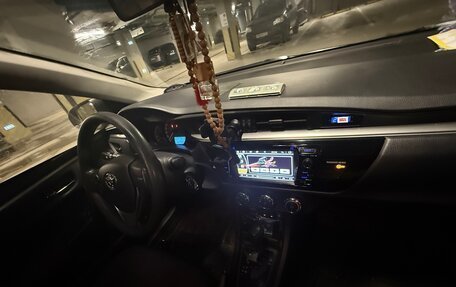 Toyota Corolla, 2014 год, 1 270 000 рублей, 7 фотография