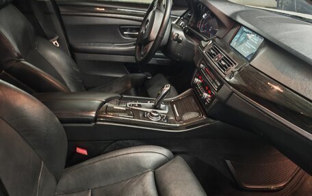 BMW 5 серия, 2012 год, 1 650 000 рублей, 7 фотография