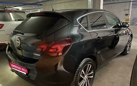 Opel Astra J, 2010 год, 730 000 рублей, 4 фотография