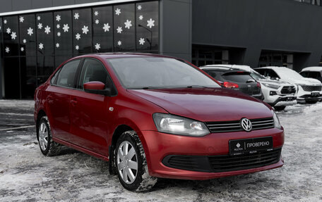 Volkswagen Polo VI (EU Market), 2011 год, 685 000 рублей, 2 фотография