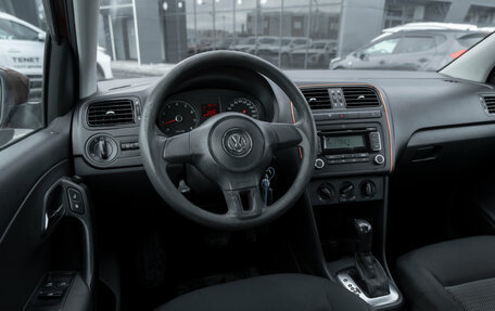Volkswagen Polo VI (EU Market), 2011 год, 685 000 рублей, 7 фотография