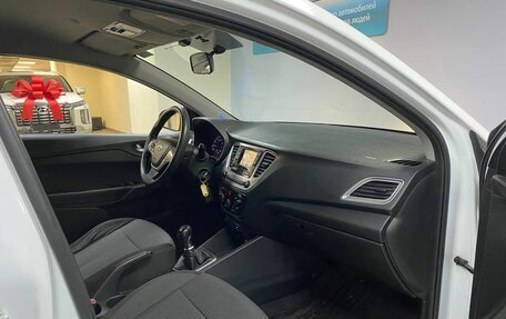 Hyundai Solaris II рестайлинг, 2020 год, 805 000 рублей, 10 фотография