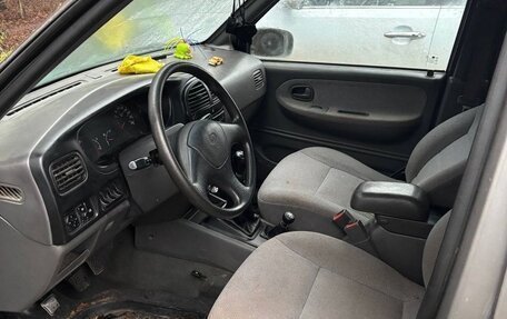 KIA Sportage IV рестайлинг, 2005 год, 130 000 рублей, 5 фотография