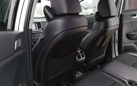 KIA Sportage IV рестайлинг, 2019 год, 2 300 000 рублей, 19 фотография