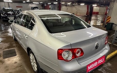 Volkswagen Passat B6, 2006 год, 850 000 рублей, 13 фотография