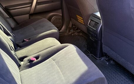 Toyota Highlander III, 2013 год, 2 200 000 рублей, 6 фотография