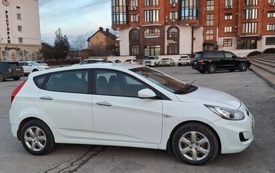 Hyundai Solaris II рестайлинг, 2013 год, 760 000 рублей, 1 фотография