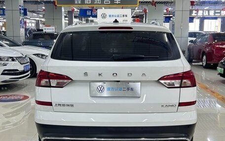 Skoda Kamiq I, 2023 год, 1 700 000 рублей, 5 фотография