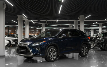 Lexus RX IV рестайлинг, 2018 год, 3 870 000 рублей, 1 фотография