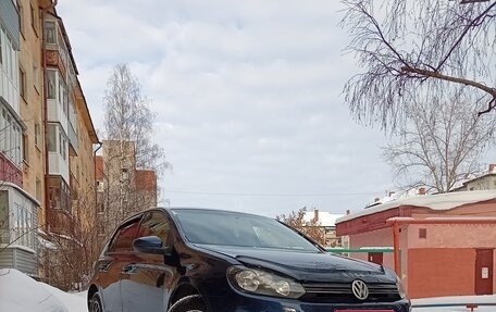 Volkswagen Golf VI, 2011 год, 600 000 рублей, 1 фотография