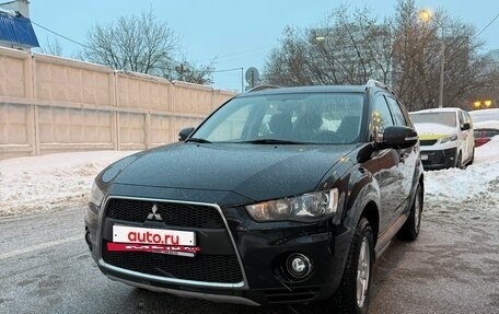 Mitsubishi Outlander III рестайлинг 3, 2010 год, 1 450 000 рублей, 4 фотография