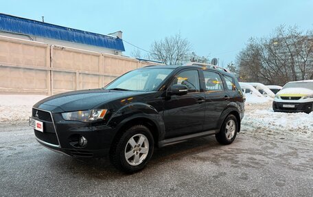 Mitsubishi Outlander III рестайлинг 3, 2010 год, 1 450 000 рублей, 5 фотография