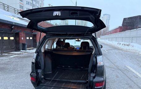 Mitsubishi Outlander III рестайлинг 3, 2010 год, 1 450 000 рублей, 15 фотография