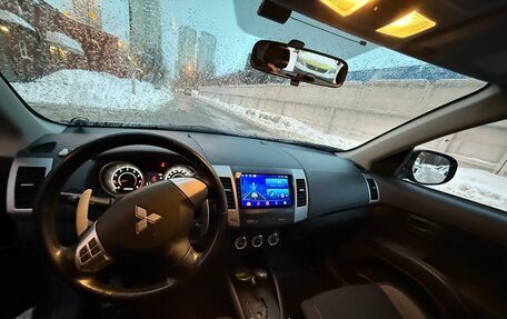 Mitsubishi Outlander III рестайлинг 3, 2010 год, 1 450 000 рублей, 23 фотография