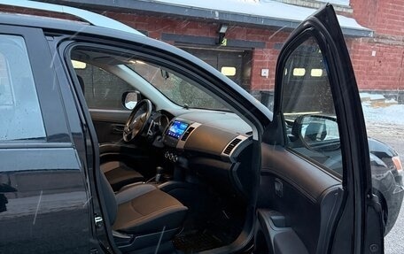 Mitsubishi Outlander III рестайлинг 3, 2010 год, 1 450 000 рублей, 19 фотография