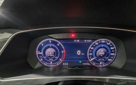 Volkswagen Tiguan II, 2018 год, 2 450 000 рублей, 6 фотография