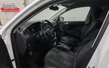 Volkswagen Tiguan II, 2018 год, 2 450 000 рублей, 8 фотография