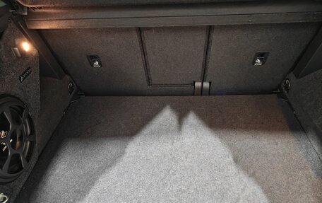 Volkswagen Tiguan II, 2018 год, 2 450 000 рублей, 29 фотография