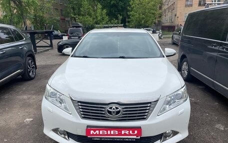 Toyota Camry, 2014 год, 2 000 000 рублей, 3 фотография