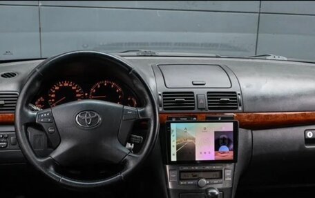 Toyota Avensis III рестайлинг, 2005 год, 670 000 рублей, 9 фотография