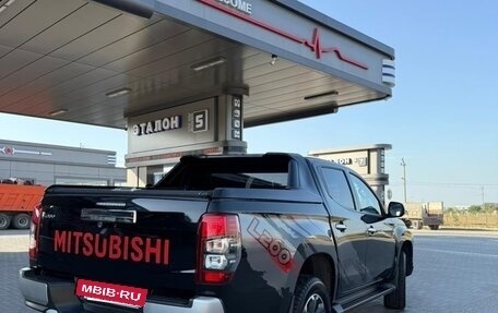 Mitsubishi L200 IV рестайлинг, 2023 год, 3 650 000 рублей, 4 фотография