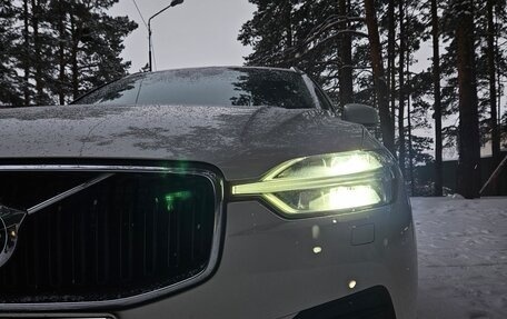 Volvo XC60 II, 2018 год, 2 900 000 рублей, 10 фотография