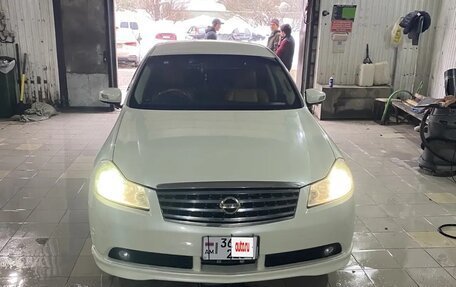 Nissan Fuga I, 2005 год, 640 000 рублей, 4 фотография