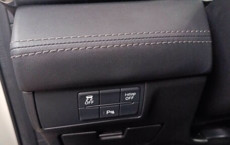 Mazda 6, 2020 год, 2 800 000 рублей, 10 фотография