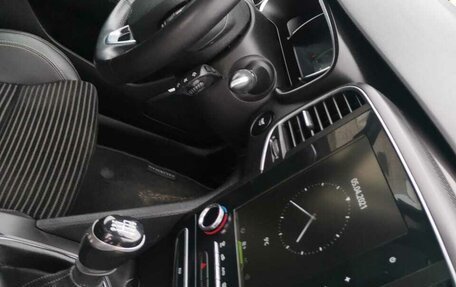 Renault Talisman, 2017 год, 1 250 000 рублей, 6 фотография