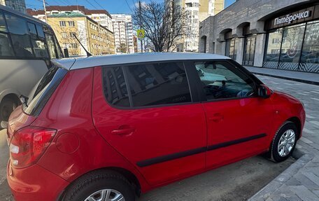 Skoda Fabia II, 2011 год, 750 000 рублей, 3 фотография