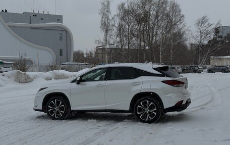 Lexus RX IV рестайлинг, 2021 год, 5 700 000 рублей, 4 фотография
