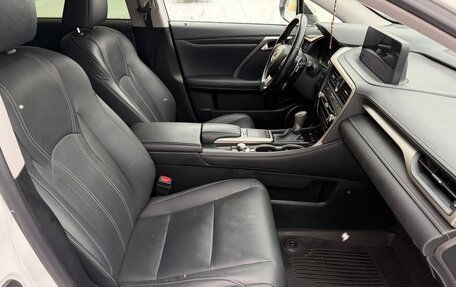 Lexus RX IV рестайлинг, 2021 год, 5 700 000 рублей, 15 фотография