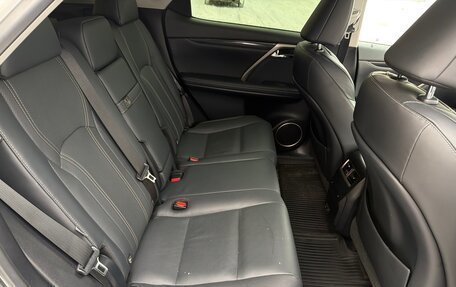Lexus RX IV рестайлинг, 2021 год, 5 700 000 рублей, 20 фотография