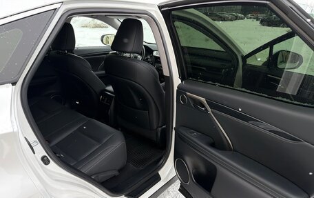 Lexus RX IV рестайлинг, 2021 год, 5 700 000 рублей, 19 фотография