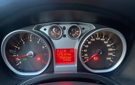 Ford Focus II рестайлинг, 2010 год, 630 000 рублей, 11 фотография