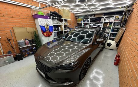 Mazda 6, 2017 год, 2 500 000 рублей, 10 фотография
