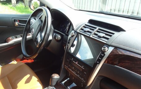 Toyota Camry, 2016 год, 2 300 000 рублей, 8 фотография