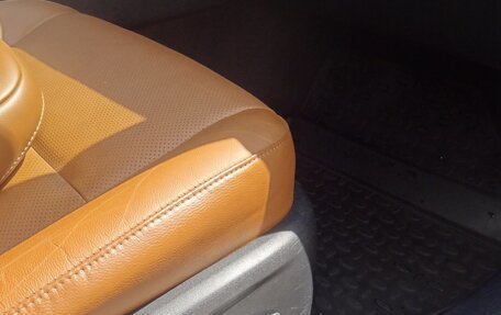 Toyota Camry, 2016 год, 2 300 000 рублей, 16 фотография