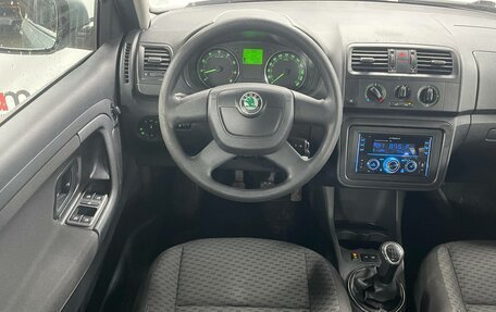 Skoda Fabia II, 2011 год, 549 000 рублей, 11 фотография