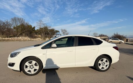 Opel Astra J, 2013 год, 850 000 рублей, 4 фотография